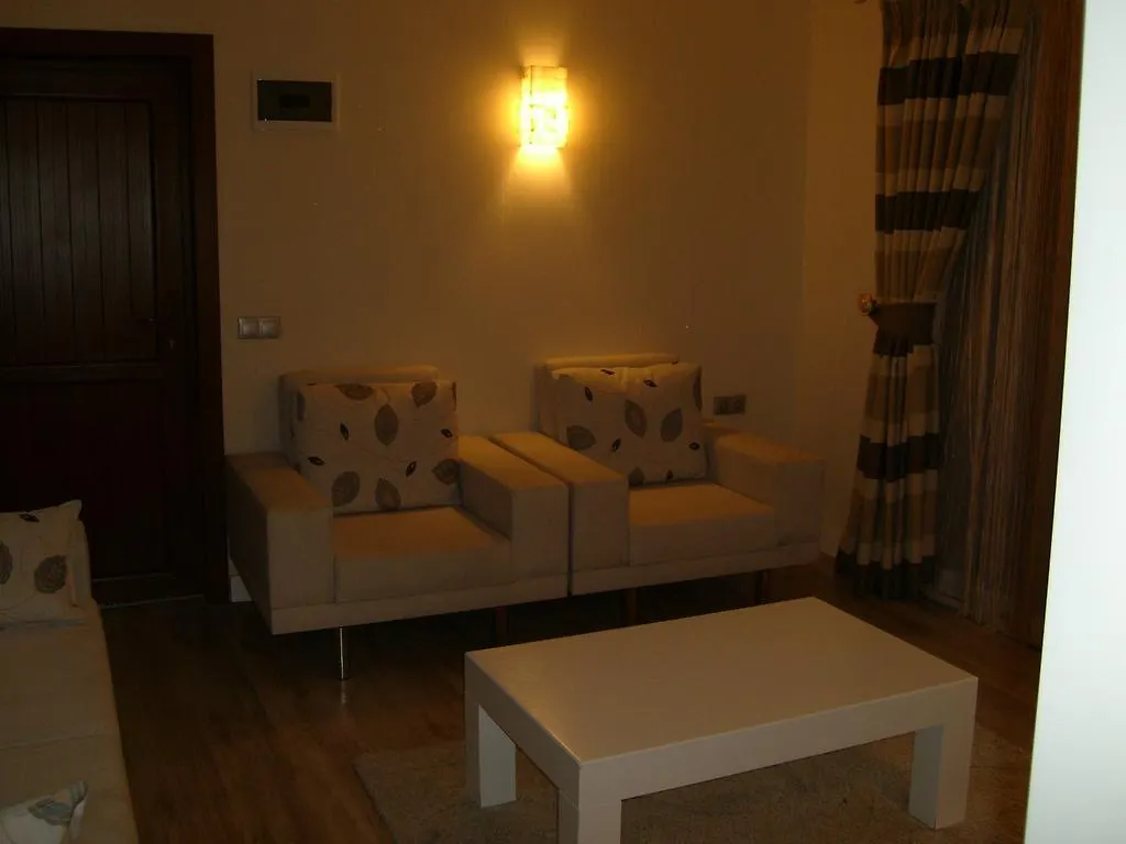 Simin Hotel Akyarlar 4*,
