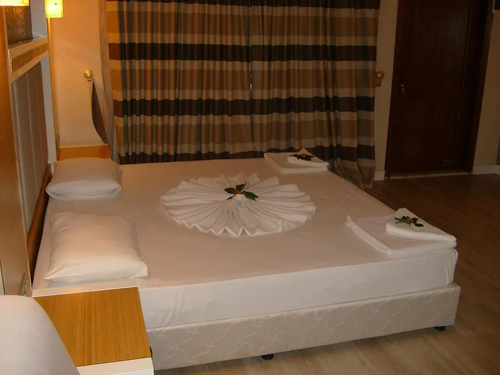 Simin Hotel Akyarlar